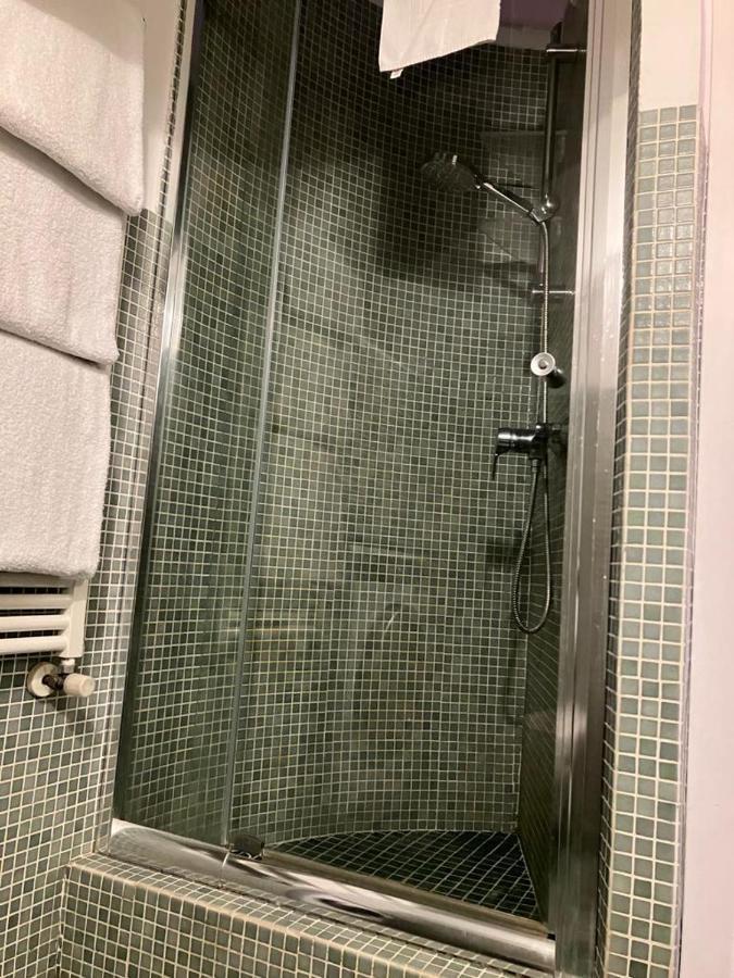 Locazione Via Fama 7 Lägenhet Verona Exteriör bild
